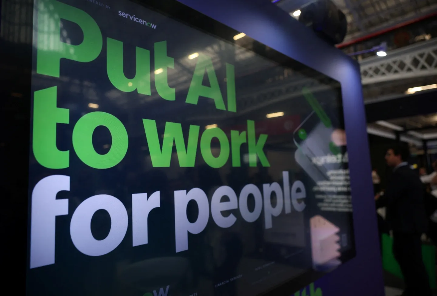 UK publisher giant Reach to cut 220 editorial jobs as AI reshapes news traffic