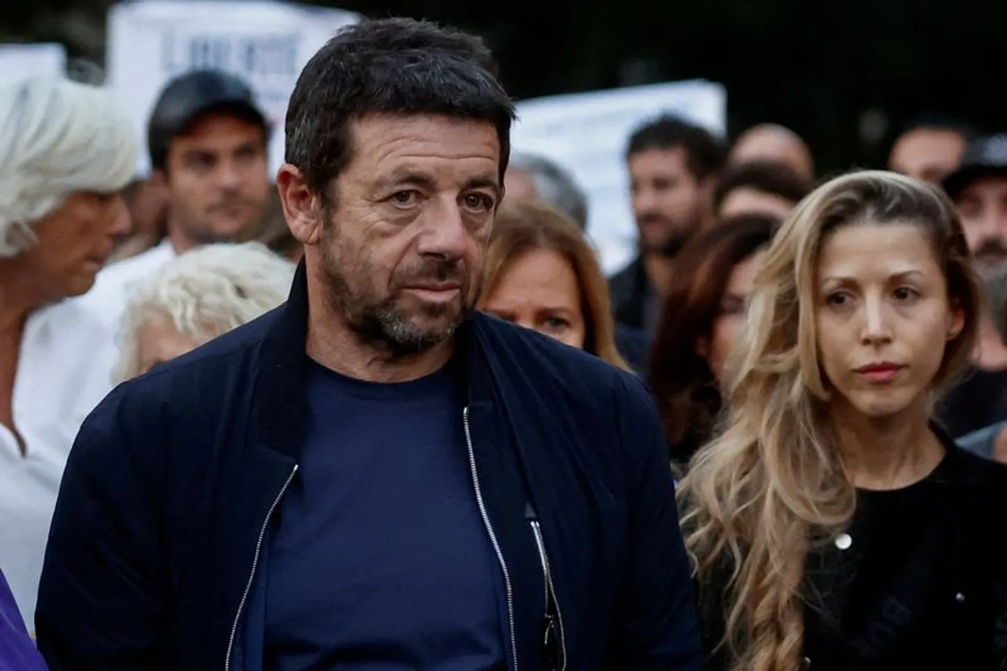 France: le parquet requiert l'incarcération de Patrick Bruel