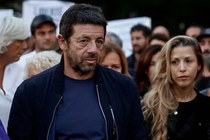 France: le parquet requiert l'incarcération de Patrick Bruel
