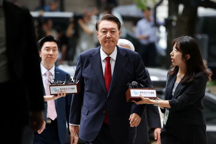 윤석열 전 대통령, 북한 무인기 사건으로 징역 30년 선고