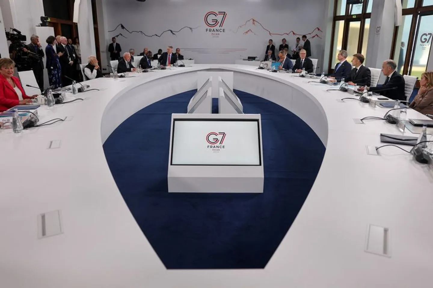 Le G7 appelle à rééquilibrer l'économie mondiale