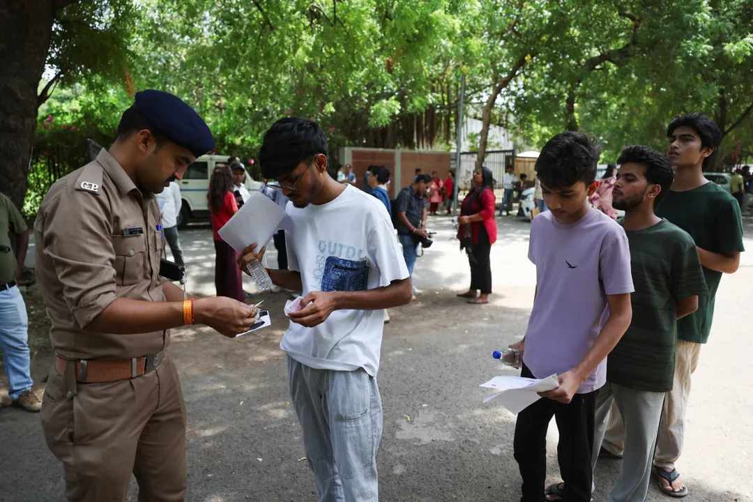 पेपर लीक पर सख्त सजा वाला बिल लोकसभा से पास