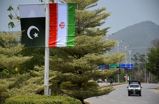 Pakistan says it is stepping up efforts to revive stalled US-Iran talks