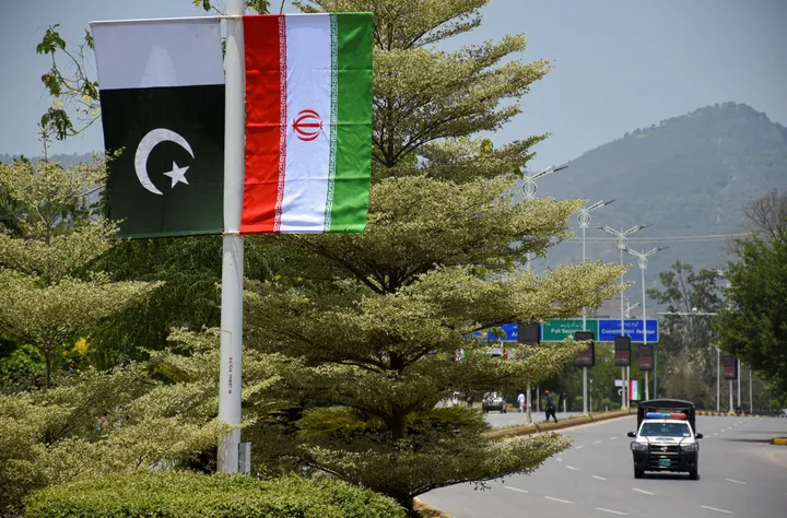 Pakistan says it is stepping up efforts to revive stalled US-Iran talks