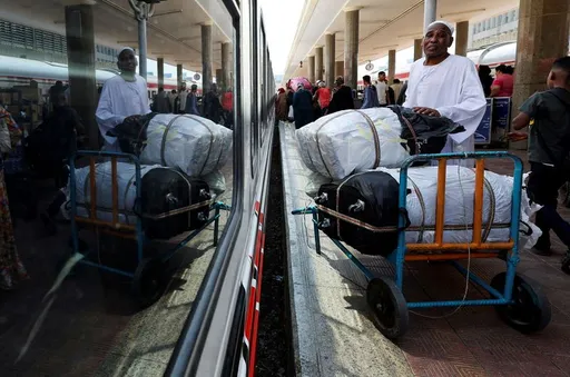 Soudan : 870 ressortissants quittent l’Égypte dans le cadre d’un programme de retour volontaire