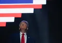 Trump da marcha atrás con el peaje en Ormuz, mientras EE.UU. lanza otra oleada de ataques en Irán