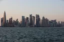 Enviados de EE.UU. llegan a Qatar mientras Irán niega negociaciones directas