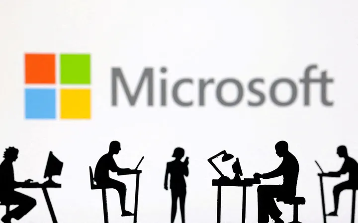 Man accused of arranging fatal ambush of Microsoft manager heads to murder trial in Florida
