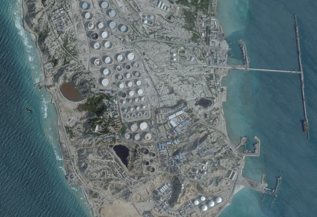 US blockade brings Iran's oil exports to a halt: report