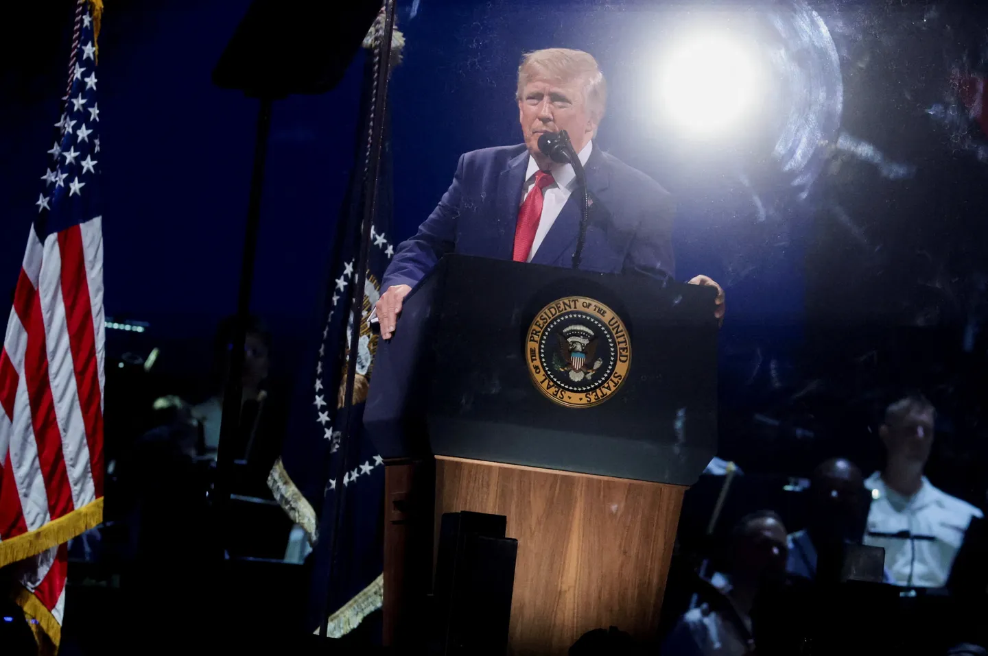 Трамп назвал коммунизм «раковой опухолью»