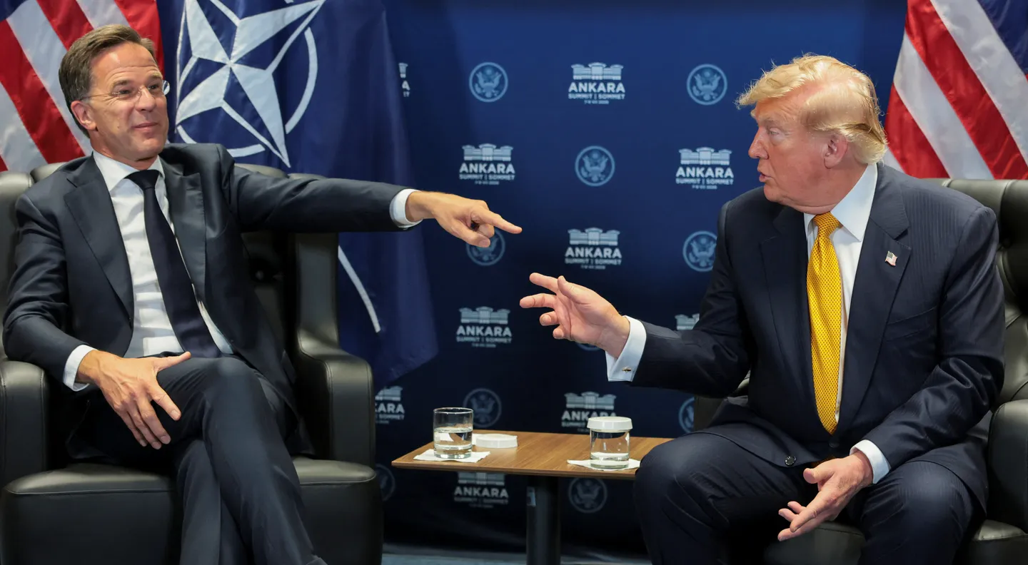 NAVO-top: Trump spreekt van 'veel liefde' te midden van luide roep om trans-Atlantische eenheid
