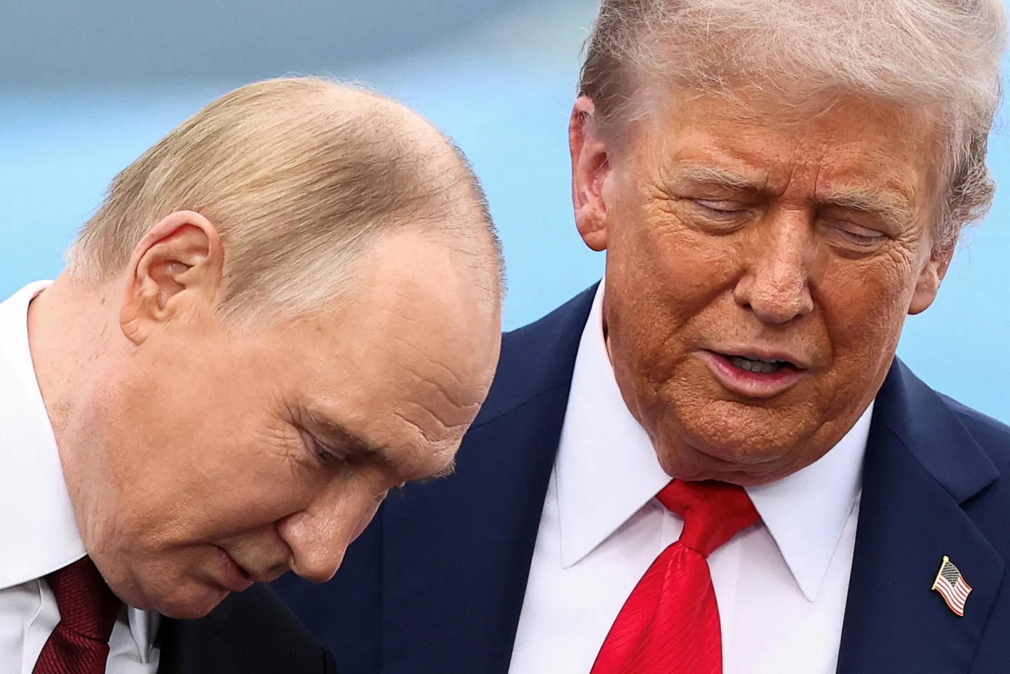 Кремљ: Путин и Трамп водат конструктивен дијалог и покрај нивните разлики