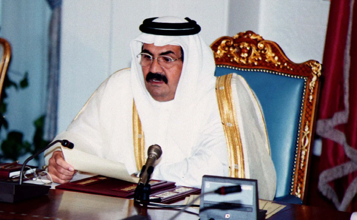 Aliyekuwa Amir wa Qatar, Sheikh Hamad bin Khalifa Al Thani, 74 , afariki