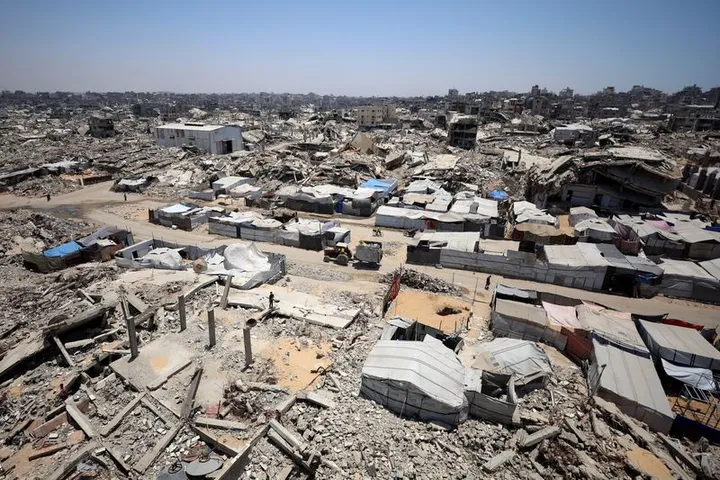 Serpientes y escorpiones: la amenaza silenciosa que acecha a los desplazados de Gaza