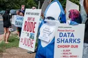 Trump urges American communities not to kill the data-centre 'golden goose'