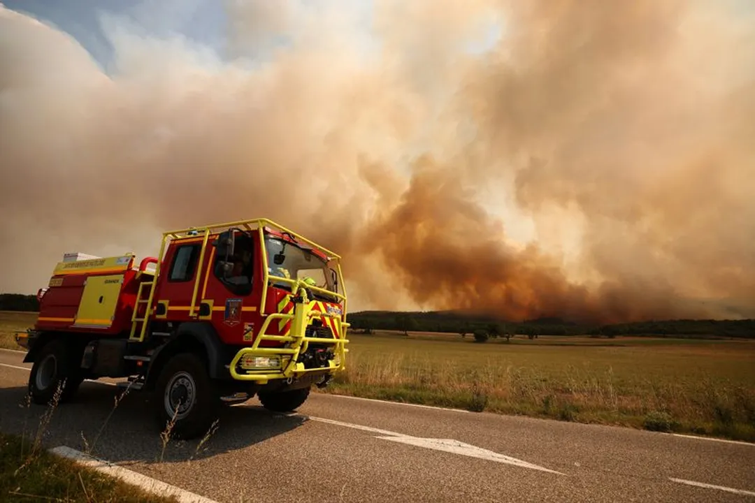 France-Incendies dans le Var: deux pyromanes présumés interpellés