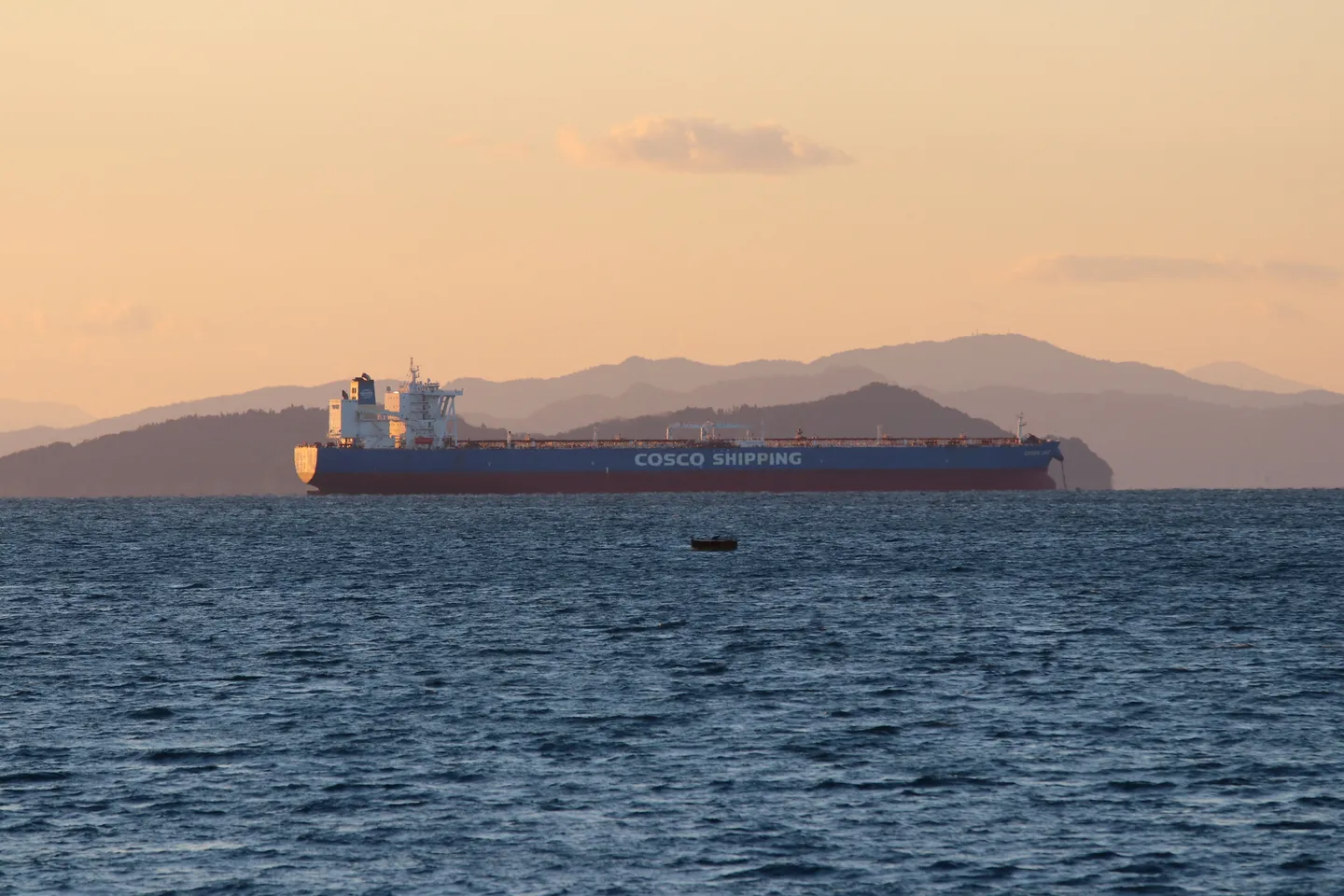 Supertankers in super demand amid US-Iran war