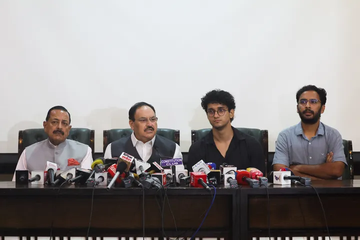 पेपर लीक विरोध के बाद शिक्षा मंत्री धर्मेंद्र प्रधान का इस्तीफा, CJP ने आंदोलन वापस लिया