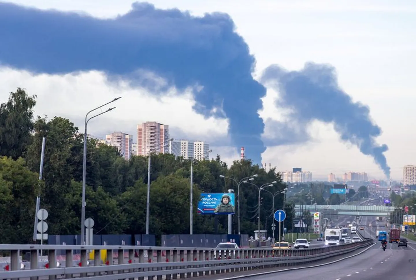 At least 25 injured as Russia, Ukraine trade overnight drone strikes