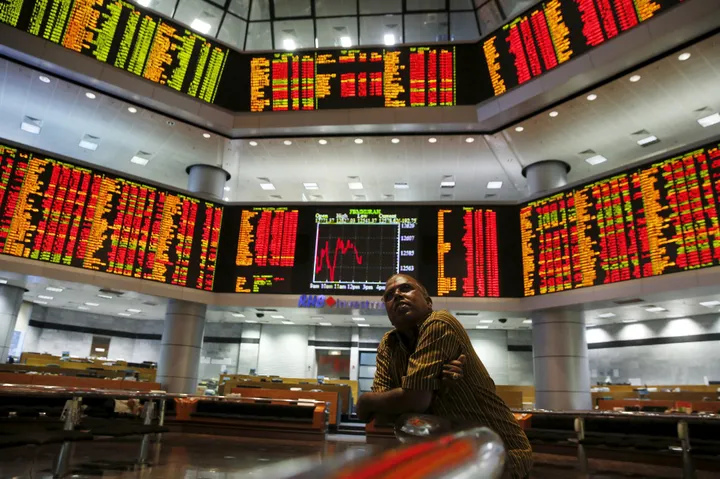 Pelabur asing jual saham Malaysia dua minggu berturut-turut