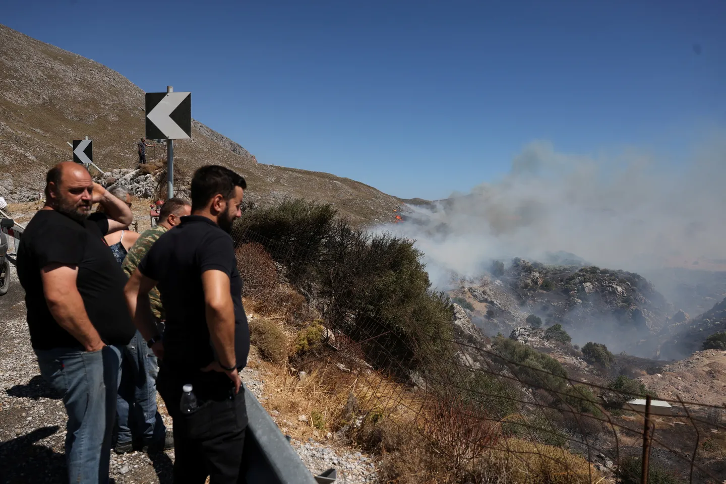 תייר ישראלי נעצר בכרתים בחשד שגרם לשריפת יער לאחר שהדליק מנגל