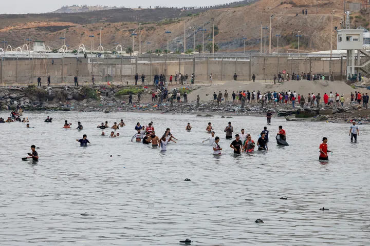 Crisis migratoria en Ceuta deja al menos 43 muertos: ¿qué pasa en la frontera de España y Marruecos?