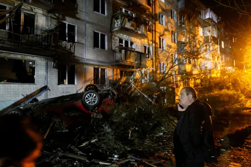 Russian strikes on Kiev kill nine, injure dozens as Ukraine urges more air defences