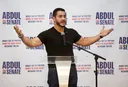 نائب الرئيس الأمريكي يهاجم عبدول السيد ويحذر من وصوله إلى الرئاسة