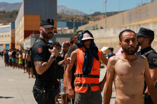 Италија ја продолжува суспензијата на Шенгенскиот договор со Шпанија за 15 дена
