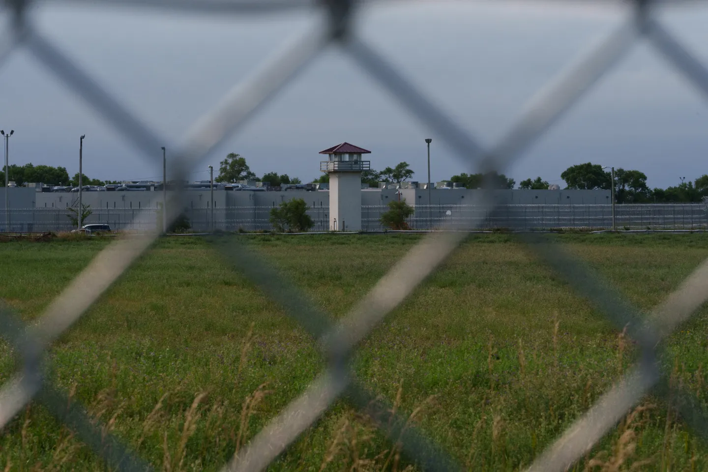 Texas: un homme blessé par balle par un agent de l’ICE
