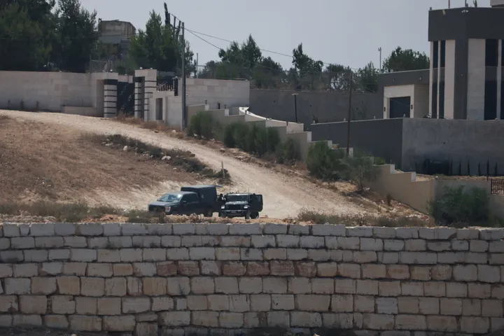 Israeli forces, illegal settlers attack Palestinians, foreign journalists in occupied West Bank