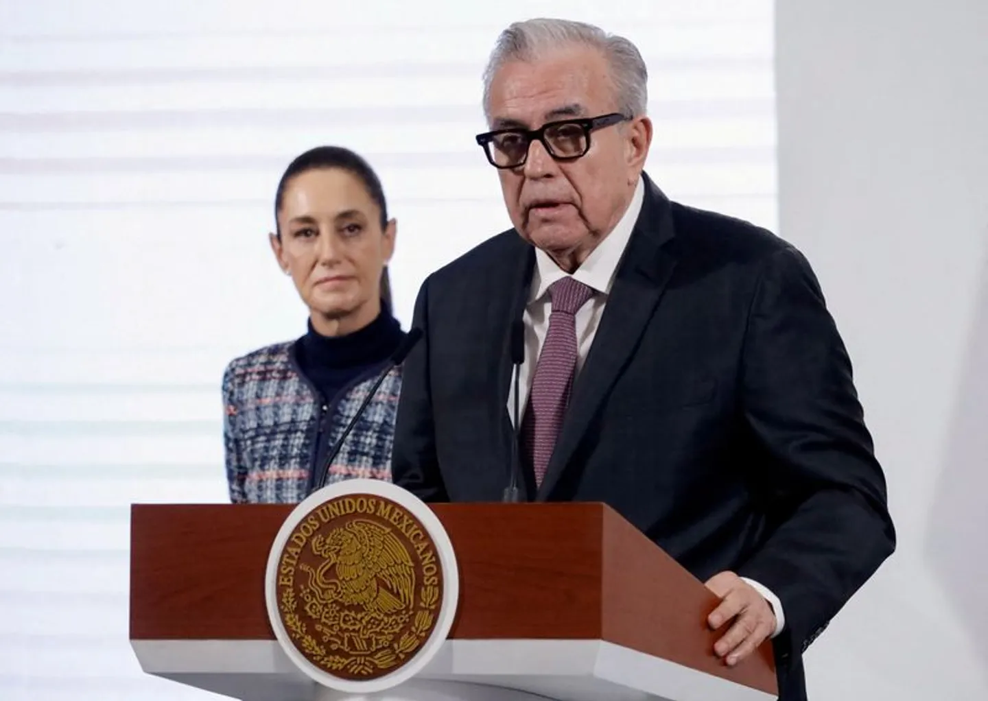 Mexican governor, indicted by US on cartel charges, requests leave again amid backlash