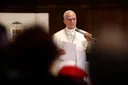 Le pape annonce qu'il va être opéré d'un nodule au poumon "dans les prochains jours"