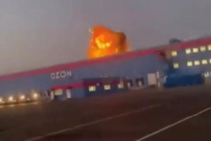 Орусиянын Ozon компаниясына таандык эки логистикалык жайга дрондор чабуул койду