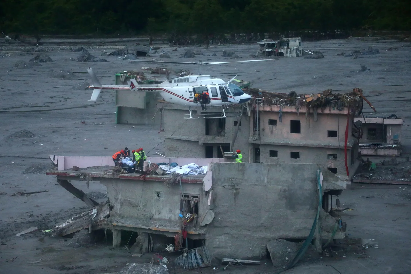 Death toll from Nepal-China floods rises to 1,130, nearly 4,500 missing