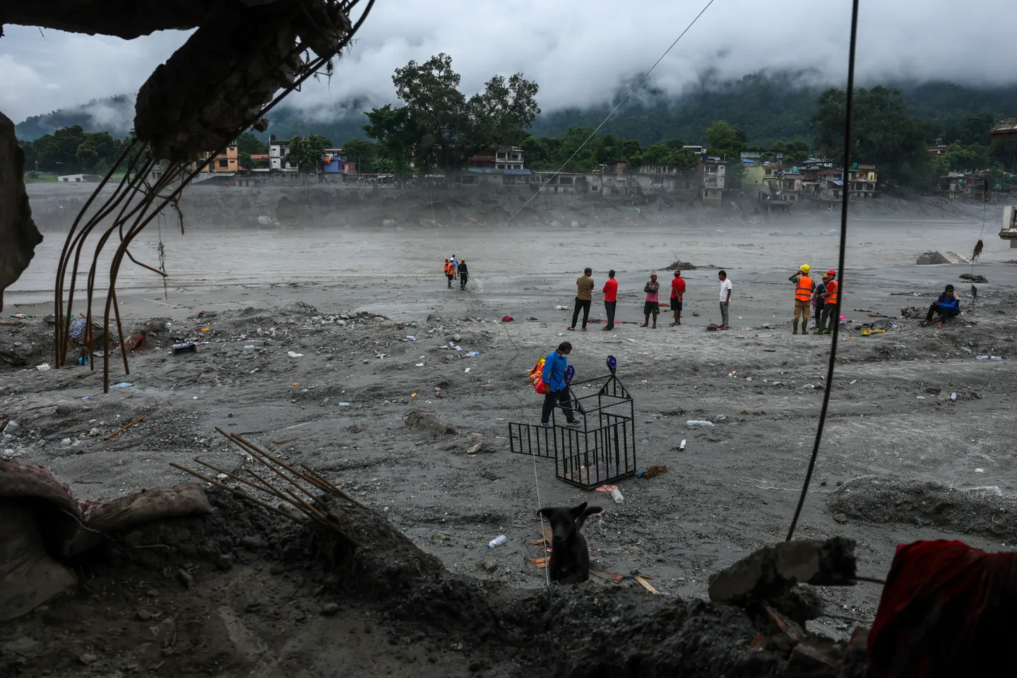 Nepal-China flood death toll surpasses 1,300, thousands missing