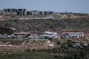 Autoriteiten fouilleren passagiers op Israëlische vlucht naar goederen uit illegale nederzettingen