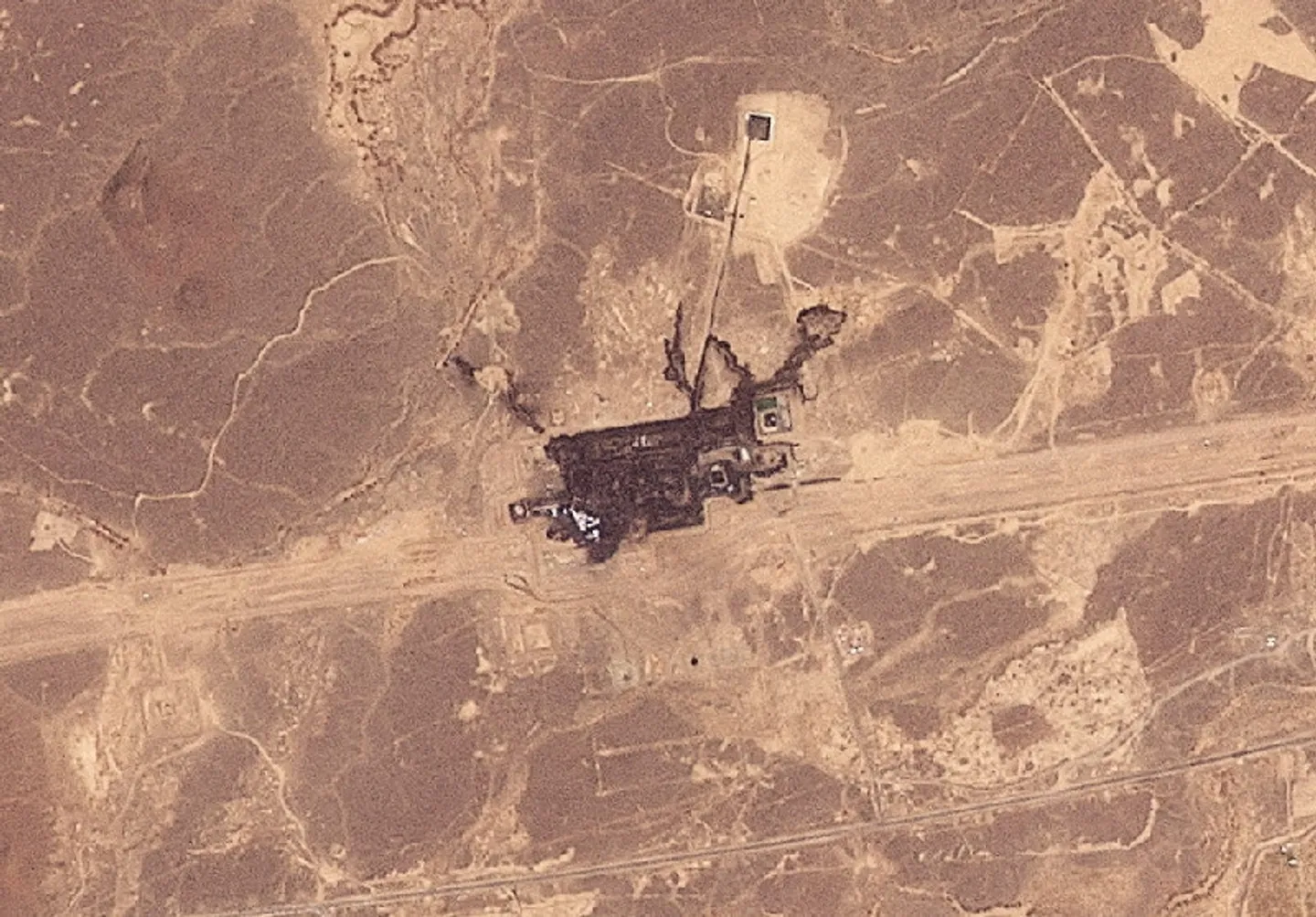 L’Irak ferme plusieurs postes-frontières après des frappes de drones contre un oléoduc saoudien