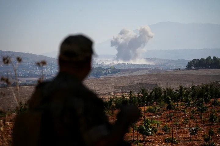 Liban: deux corps découverts dans le sud après une frappe israélienne