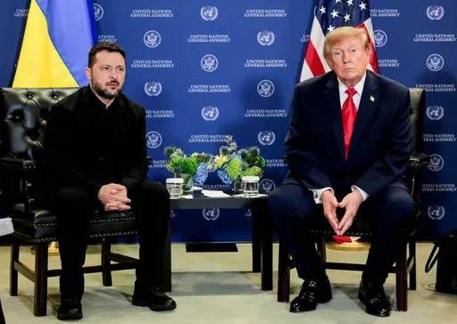 Tramp Ukrainaning Rossiyadagi dizel yoqilg‘isi zavodlariga hujumlarini tanqid qildi