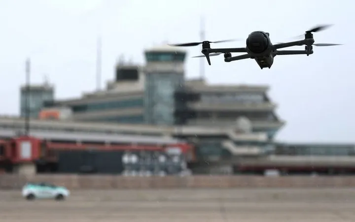 Drohnen-Alarm am BER – Flugbetrieb kurzzeitig eingestellt