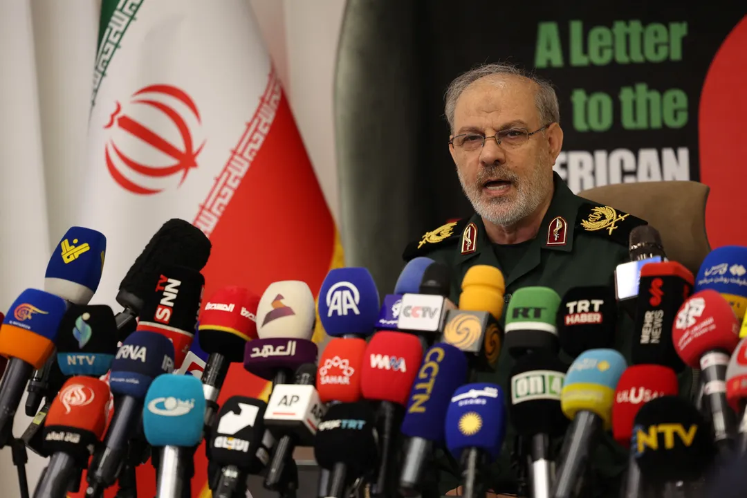 د ایران سپاه پاسداران امریکا وګواښله