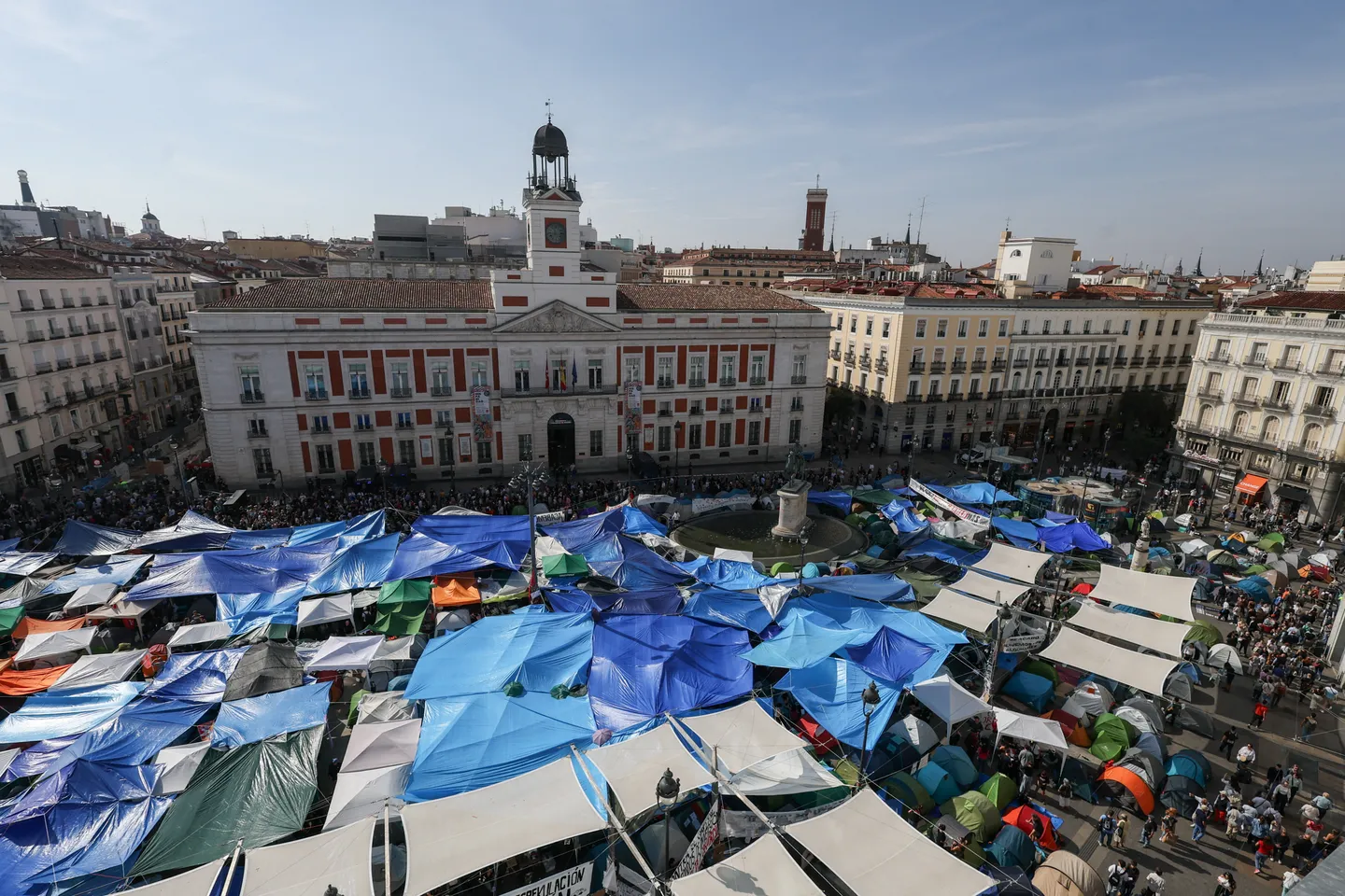 España vive nueva ola de manifestaciones por la vivienda tras rechazo de decretos en el Congreso