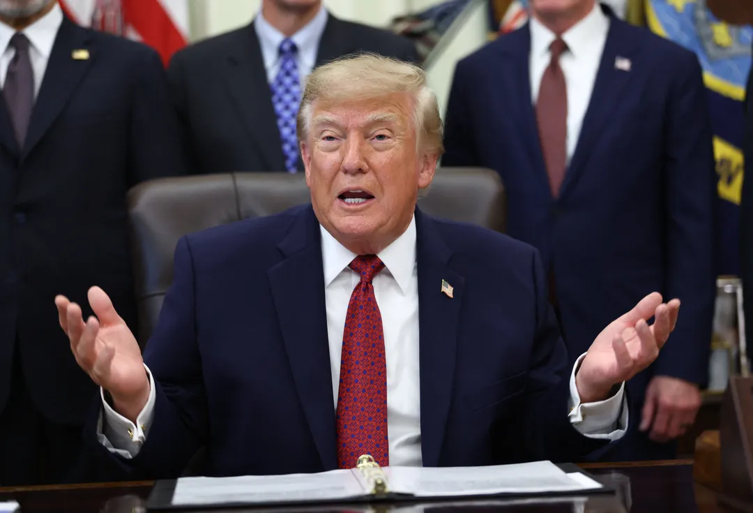 トランプ大統領、ディーゼル燃料の輸出禁止を検討していると表明