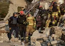 Ukraine: des frappes russes de bombes guidées font au moins cinq morts à Kharkiv