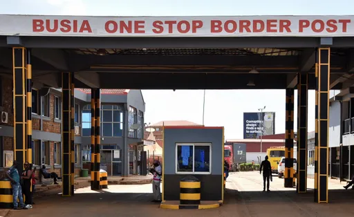 Les pays africains s’engagent à maintenir leurs frontières ouvertes malgré l’épidémie d’Ebola