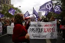 Француските средношколци повторно започнаа со протести