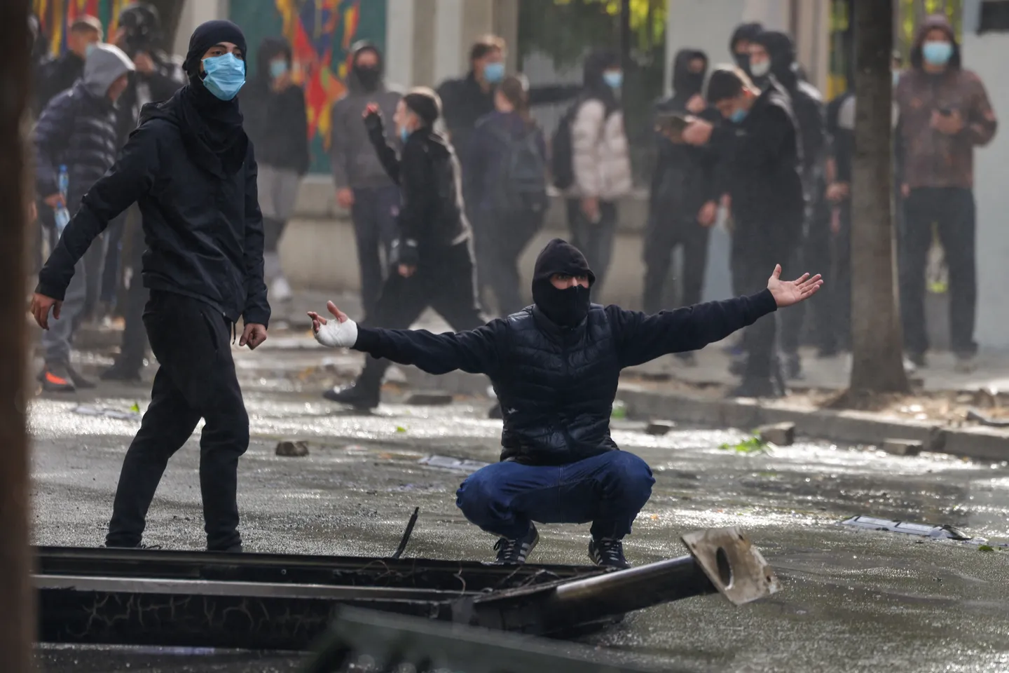 Albanija: Studentski protesti u Tirani eskalirali, policija upotrijebila suzavac, demonstranti bacali kamenje