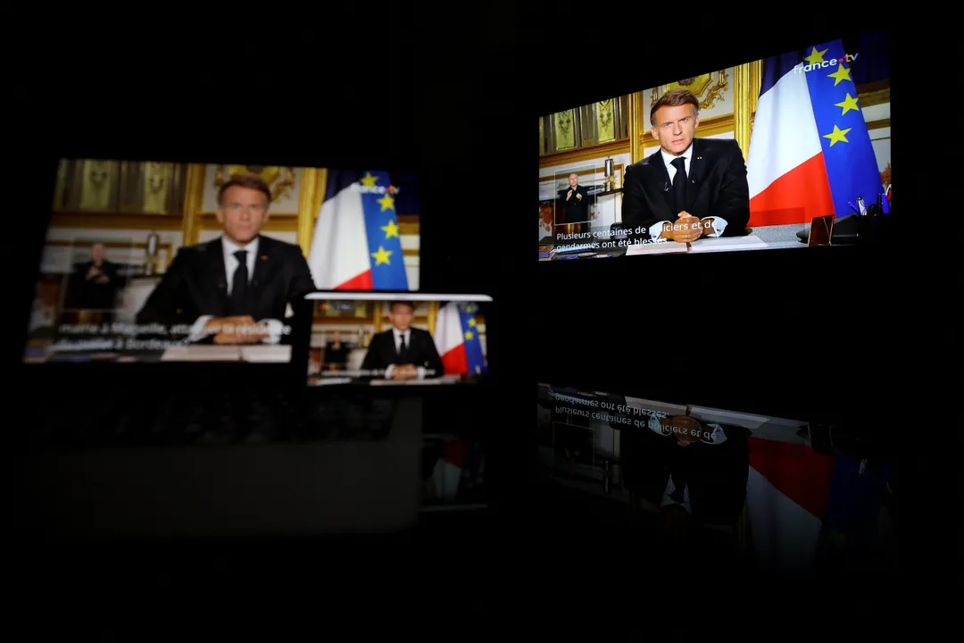Il presidente francese Macron annuncia che i prefetti potrebbero decidere di vietare alcune manifestazioni