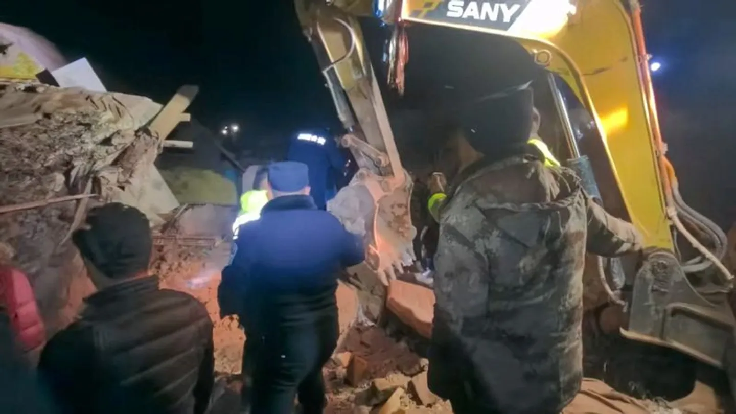 Најмалку 16 загинати во земјотрес во Тибет